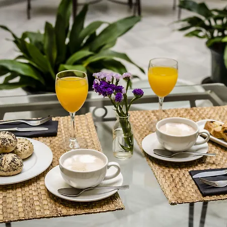 מלון Yit Casa Grande