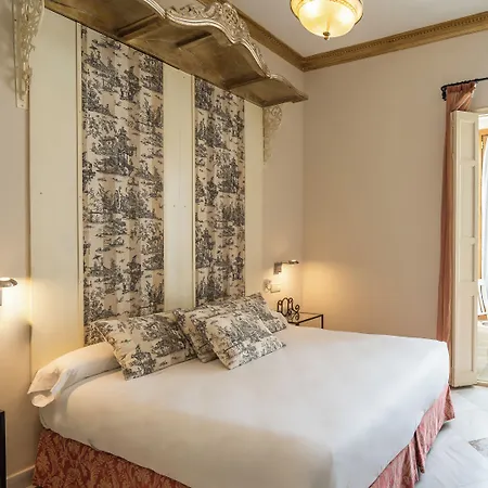 Yit Casa Grande 4*