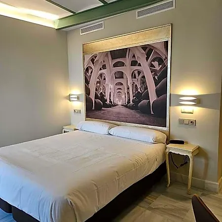Hotel Yit Casa Grande 4*