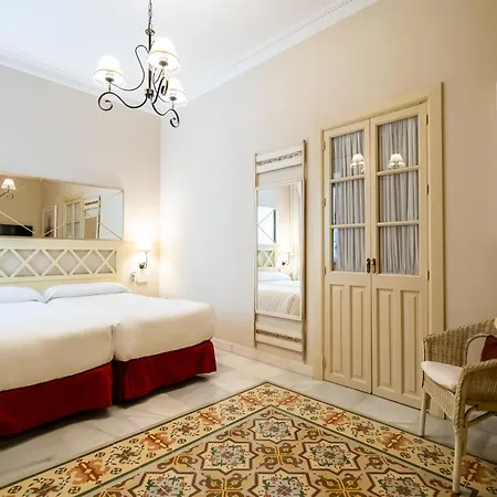מלון Yit Casa Grande